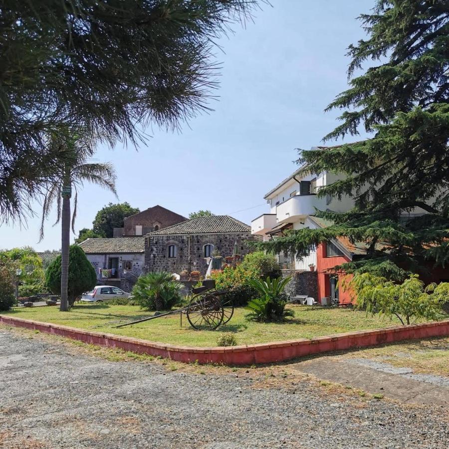 Villa Alessio - Case Vacanza Con Piscina Sull'Etna Puntalazzo Exterior foto